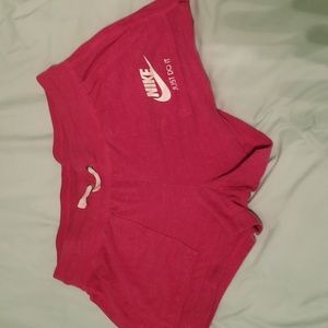 Nike Gym Vintage pink shorts